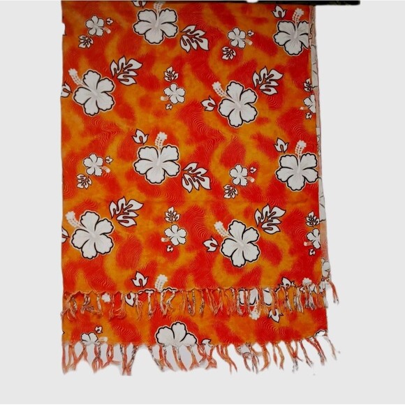 Striking Unity Trading Scarf/wrap 60" X 42 1/2" Orange Hawaiian Floral Tropical - Picture 2 of 3
